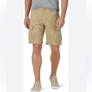 WRANGLERS RELAXED FIT SIZE 32